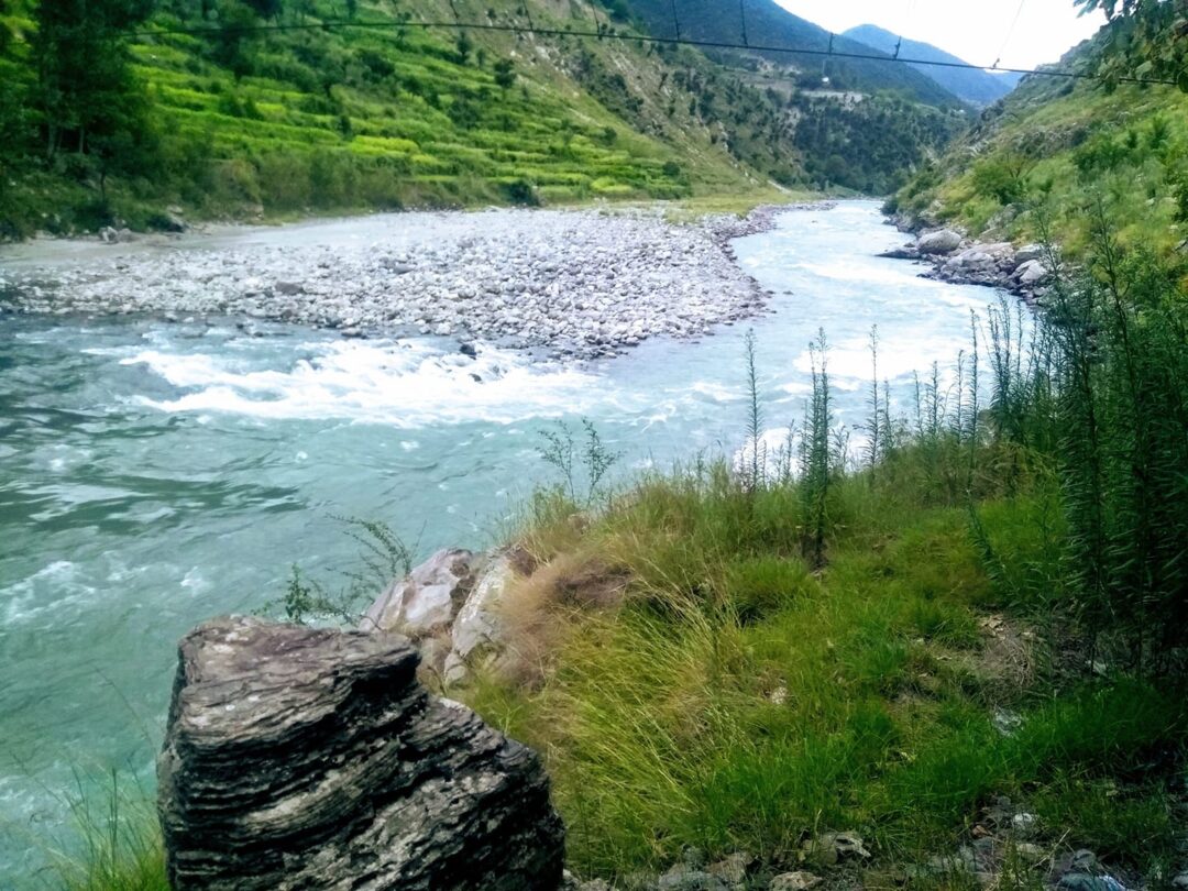 This beautiful area is located in Dir Upper District. It comes from Kohistan and joins two Dir rivers. July is the month. And the weather here is 25 to 30 centigrade