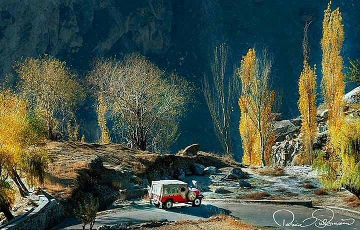 autumn-hunza-valley-gilgit The Hunza Valley is a mountainous valley in the northern part of the Gilgit-Baltistan region of Pakistan, formed by the Hunza River,
