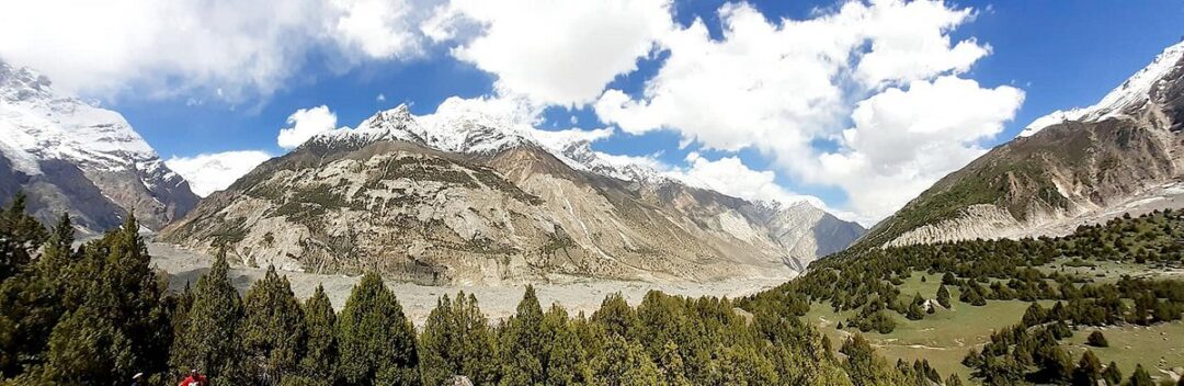 hunza-valley-v-1080x352 The Hunza Valley is a mountainous valley in the northern part of the Gilgit-Baltistan region of Pakistan, formed by the Hunza River,