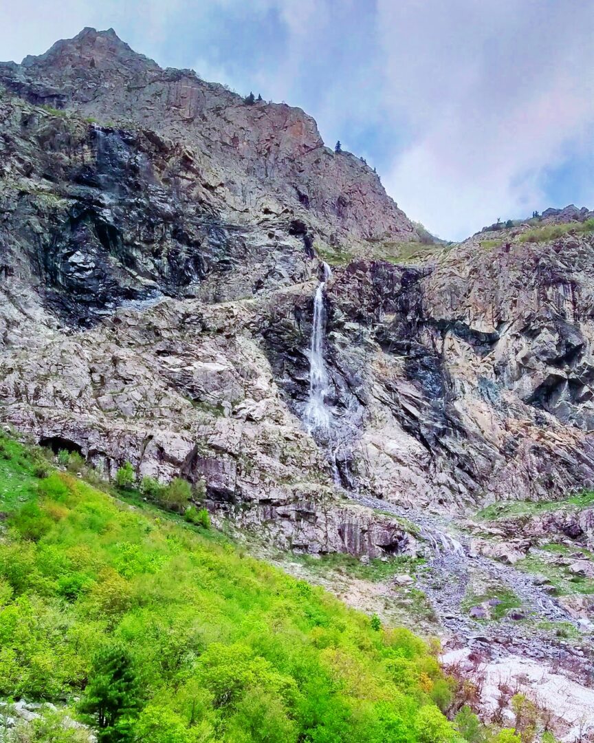 IMG_20220723_155510_760-864x1080 Beautiful natural places located in Khyber Pakhtunkhwa province of Pakistan